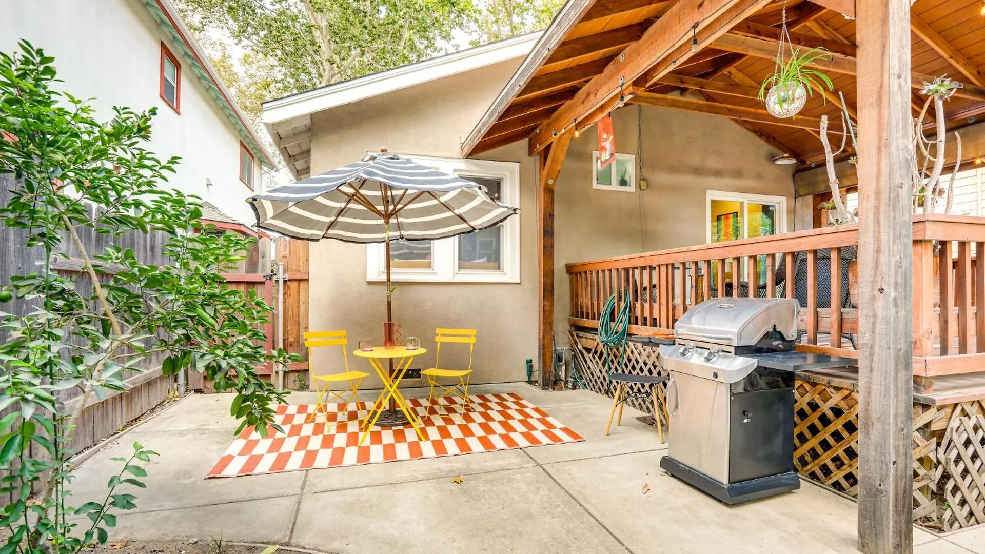 Sacramento Home About 2 Mi To Downtown! 0*,